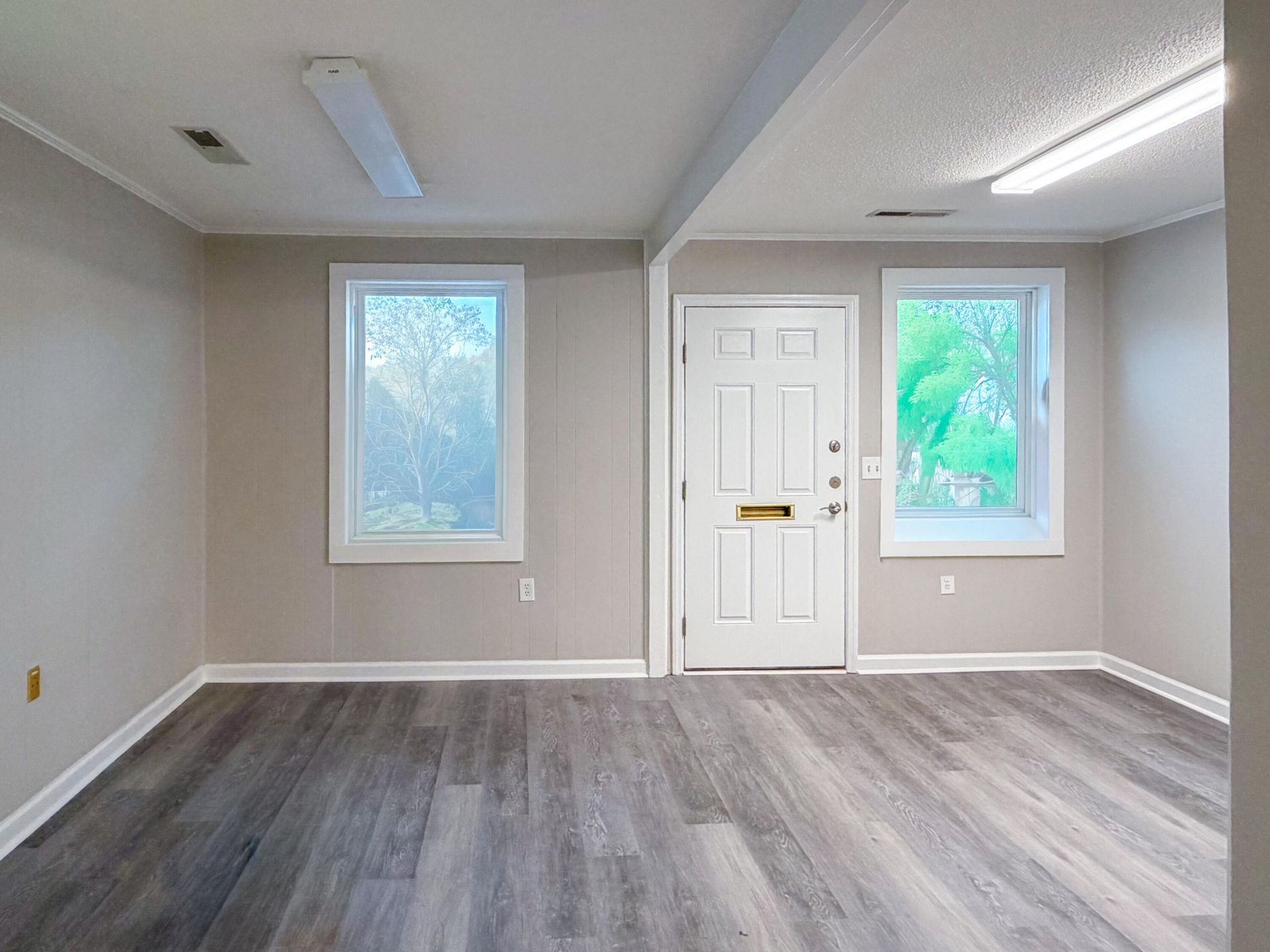 1365 Ashley River Road Photo 4