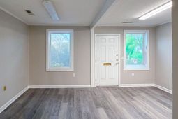 1365 Ashley River Road photo 4