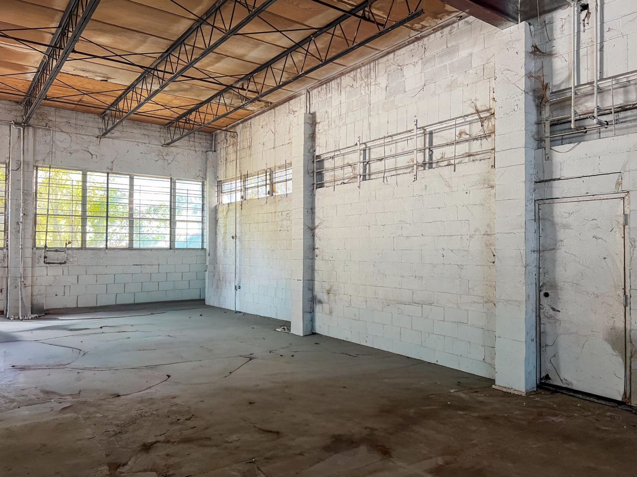 315 Industrial Road Photo 14