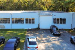 315 Industrial Road photo 4