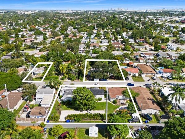 2226-2243 Cleveland Street, Hollywood, FL 33020