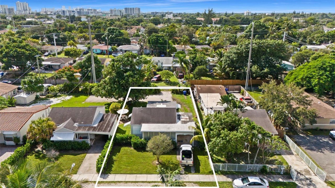 2226-2243 Cleveland Street, Hollywood, FL 33020 Photo