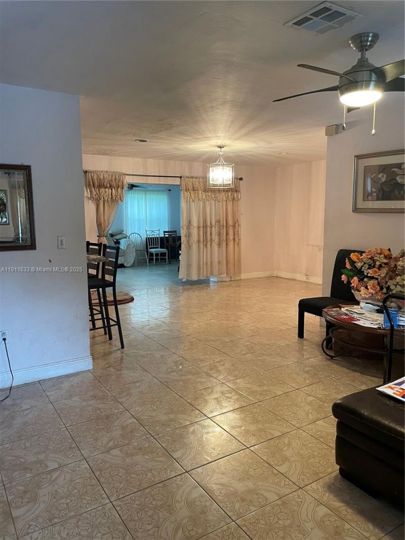 14521 NW 16th Ct, Miami, FL 33167 Photo