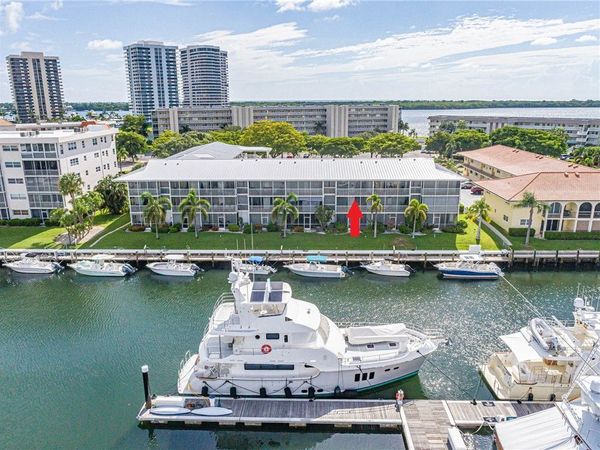 37 Yacht Club Drive, Unit 310, North Palm Beach, FL 33408