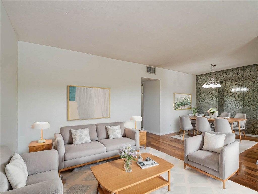 37 Yacht Club Drive, Unit 310, North Palm Beach, FL 33408 Photo