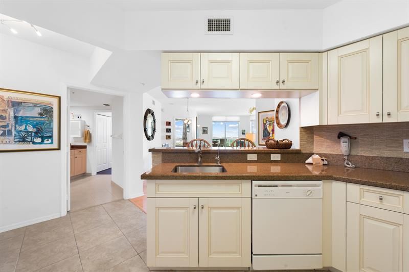 347 N New River Drive, Unit 1603, Fort Lauderdale, FL 33301 Photo