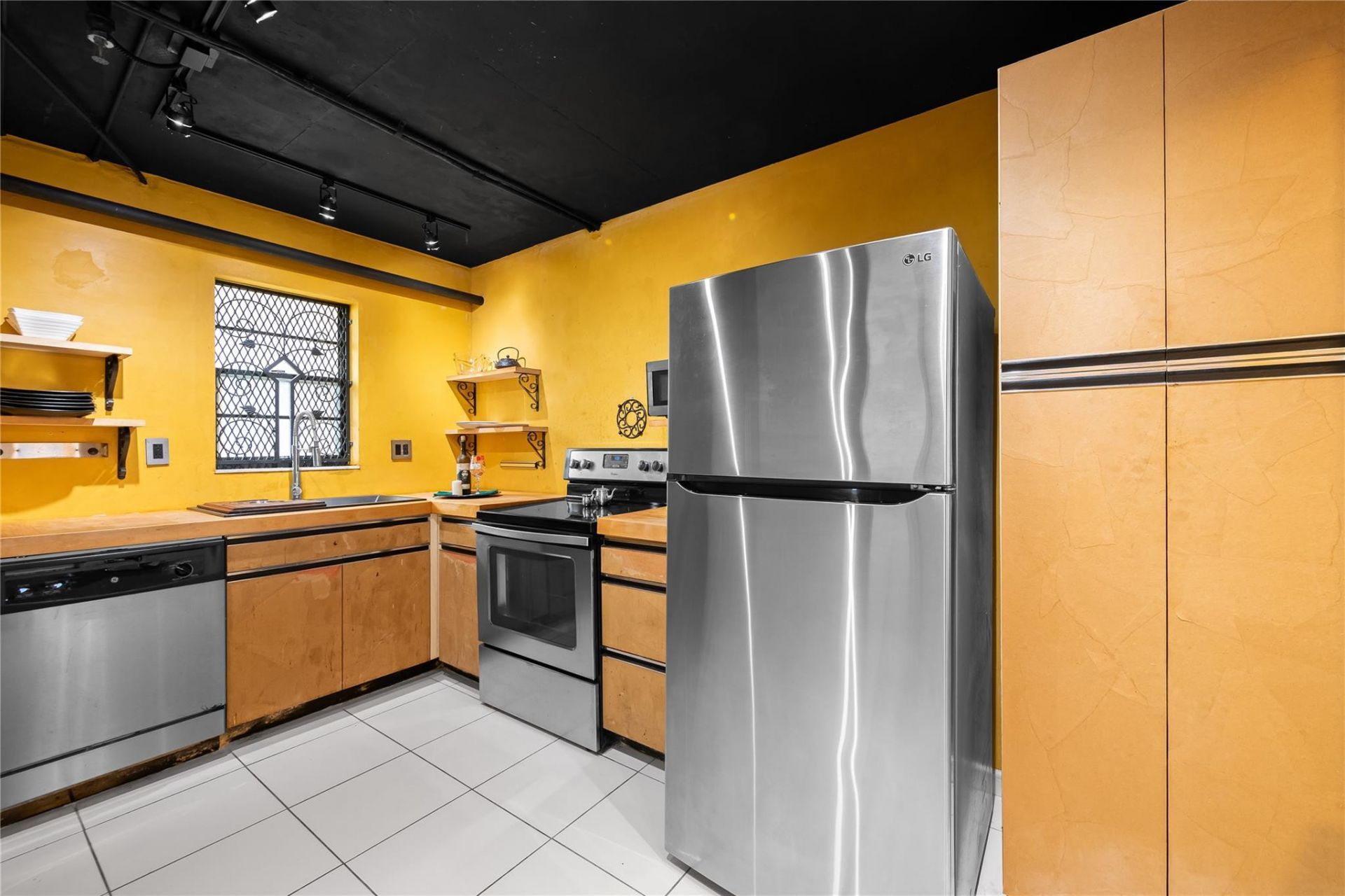 3300 W Rolling Hills Circle, Unit 610, Davie, FL 33328 Photo