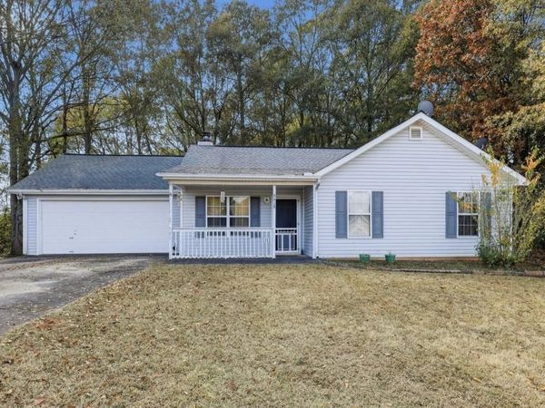 4418 Leafview Way, Gillsville, GA 30543