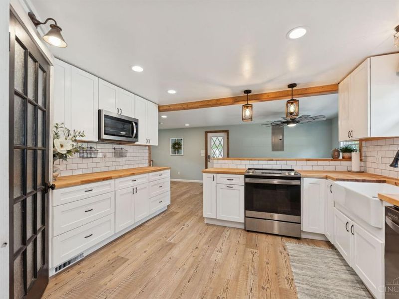 4 Gumbert Drive, Batavia Twp, OH 45102 Photo 4