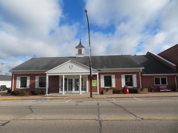 148 N MAIN STREET, Iola, WI 54945