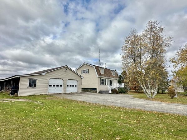 75 Point Street, Columbia Falls, ME 04623