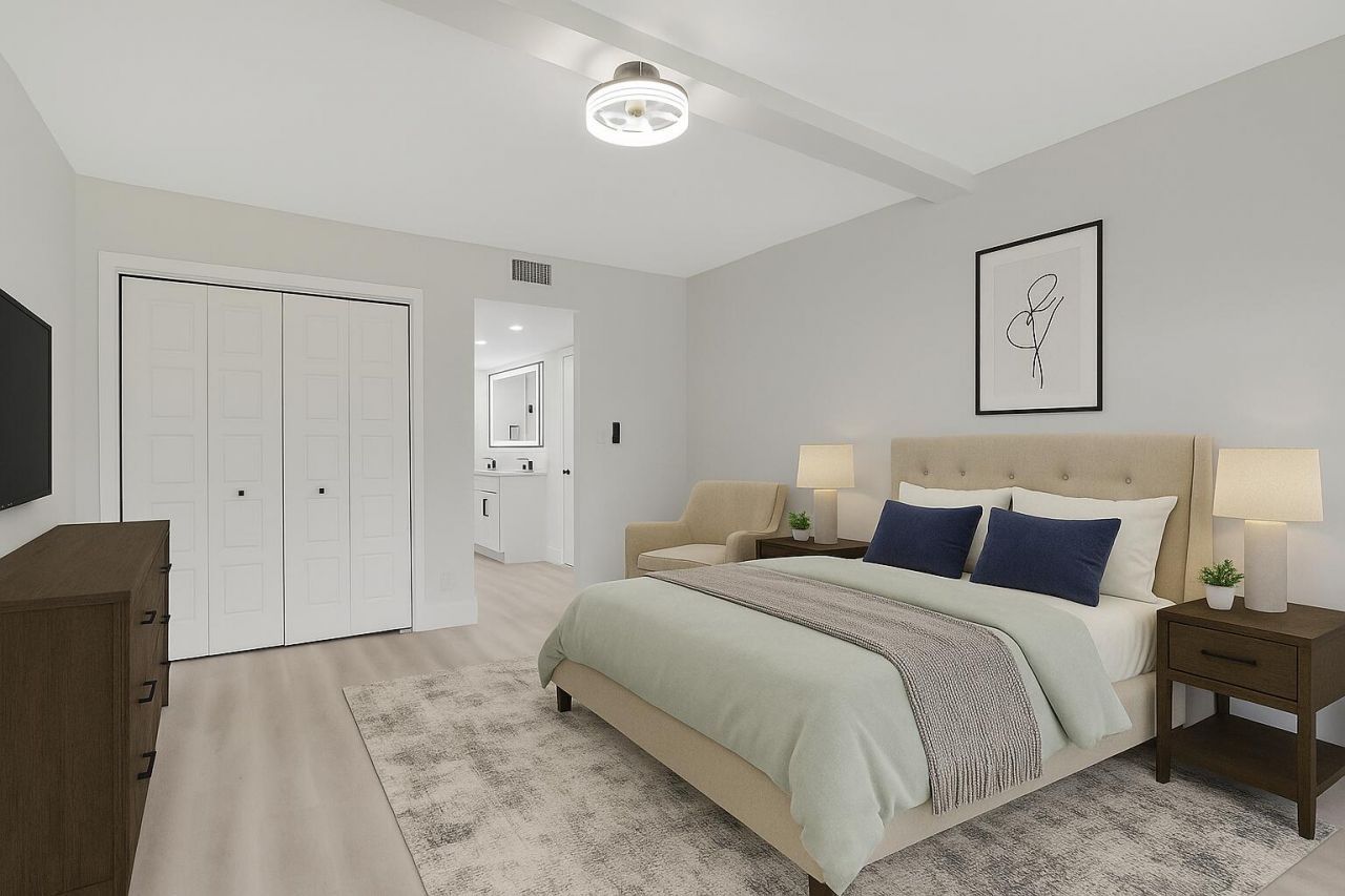 3505 Oaks Way, Unit 204, Pompano Beach, FL 33069 Photo