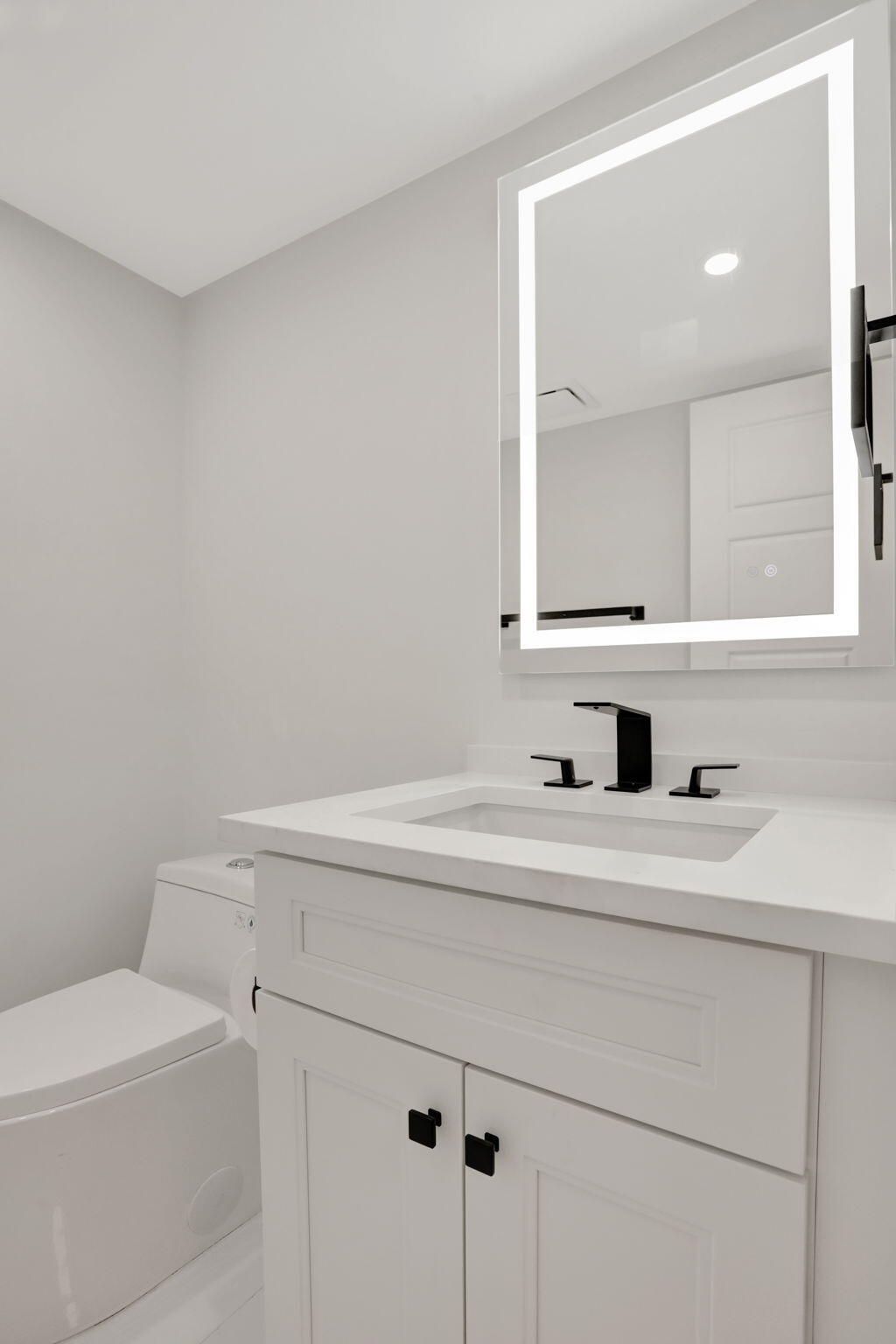 3505 Oaks Way, Unit 204, Pompano Beach, FL 33069 Photo