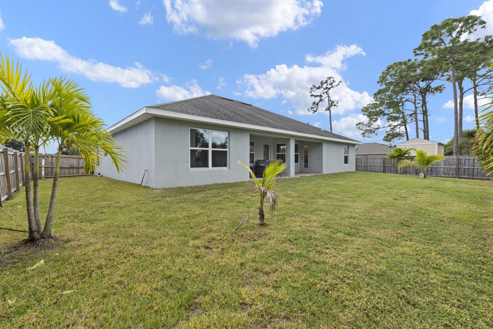 137 SW Pisces Terrace, Port Saint Lucie, FL 34984 Photo