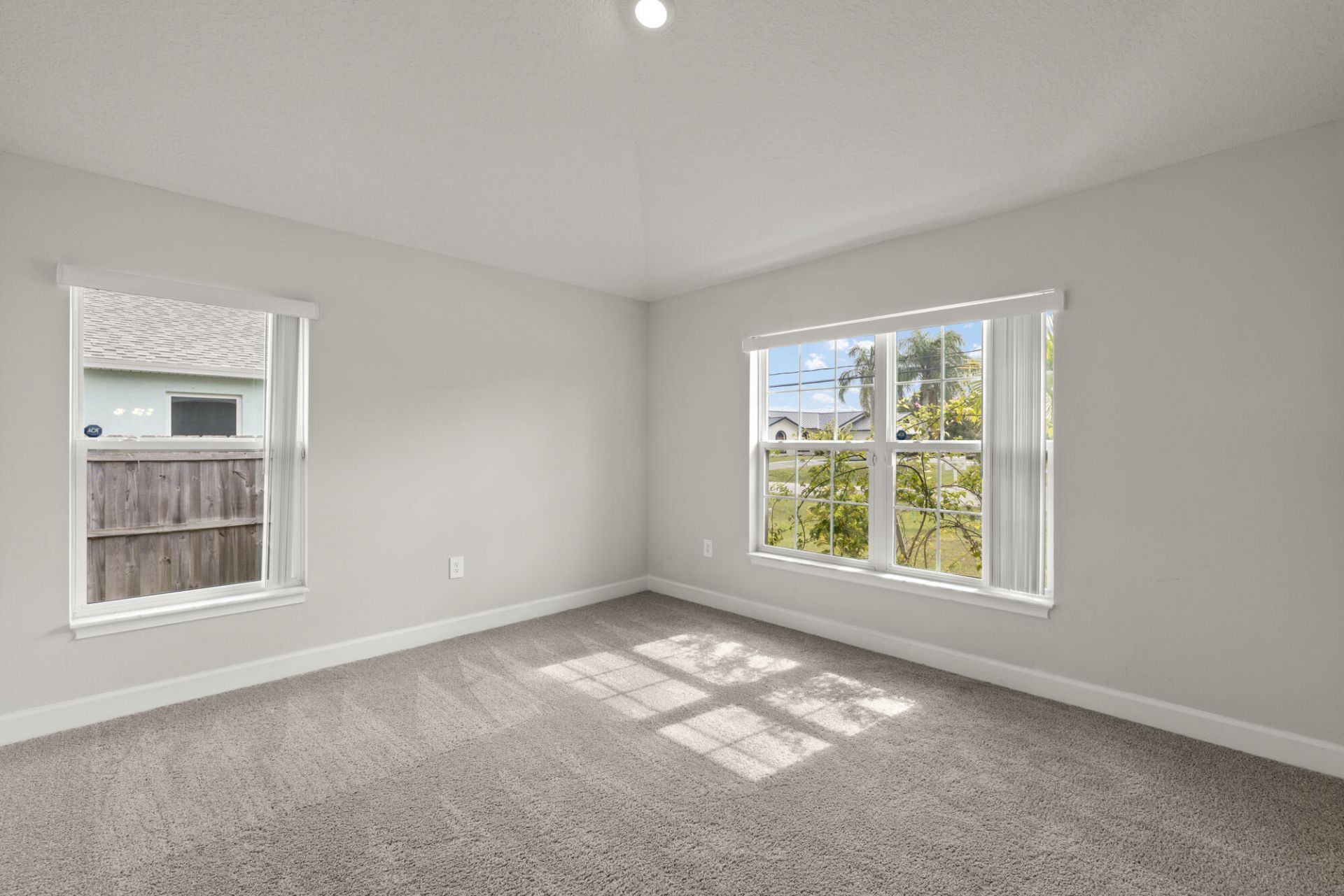 137 SW Pisces Terrace, Port Saint Lucie, FL 34984 Photo