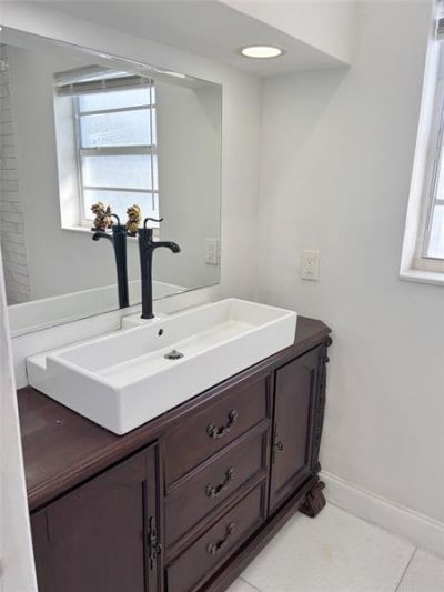 2101 NE 55th Court, Fort Lauderdale, FL 33308 Photo