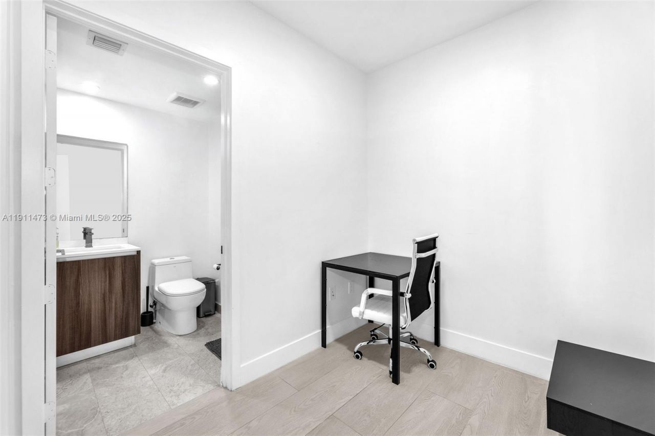 488 NE 18th St, Unit 4311, Miami, FL 33132 Photo