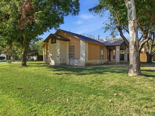 200 N Elm Lane, Tolar, TX 76476