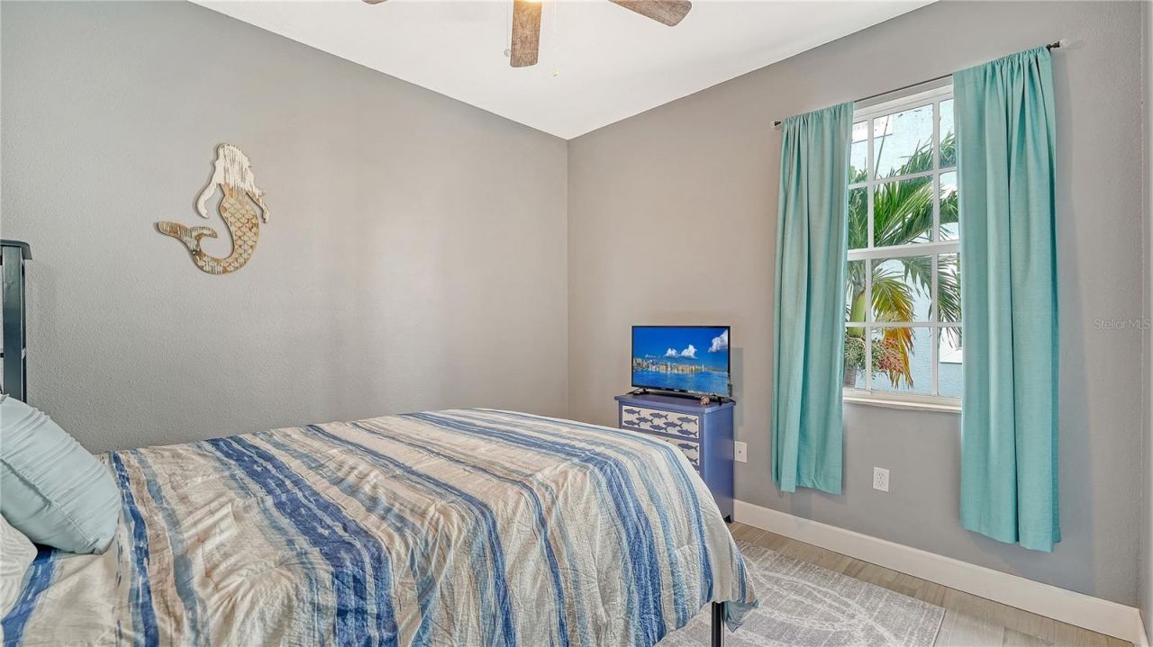 2317 Avenue C, Unit 300, Bradenton Beach, FL 34217 Photo