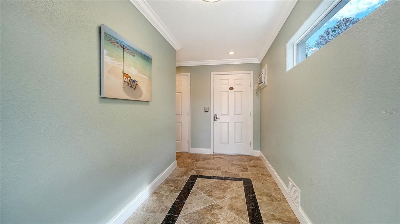 2317 Avenue C, Unit 300, Bradenton Beach, FL 34217 Photo