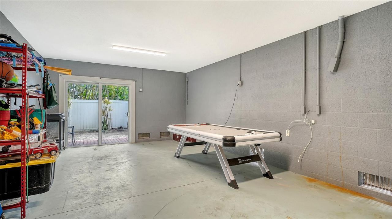 2317 Avenue C, Unit 300, Bradenton Beach, FL 34217 Photo