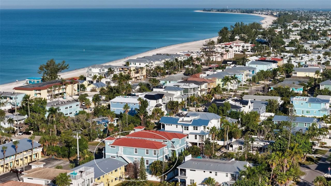 2317 Avenue C, Unit 300, Bradenton Beach, FL 34217 Photo