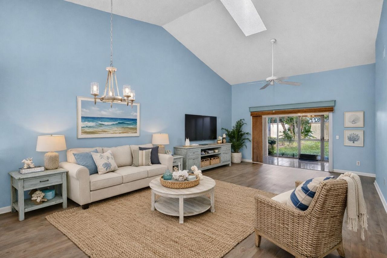 7643 SE Sugar Sand Circle, Hobe Sound, FL 33455 Photo