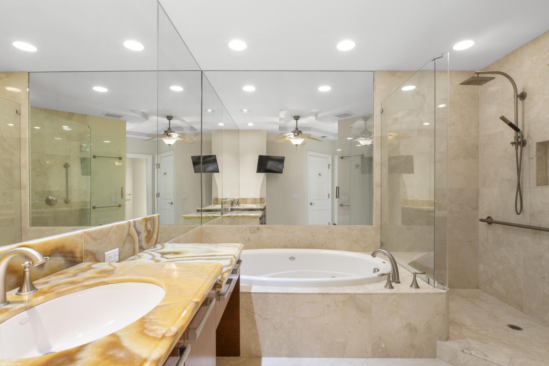 3800 N Ocean Drive, Unit 1951, Singer Island, FL 33404 Photo