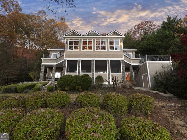 2116 Orchard Drive, Clarkesville, GA 30523