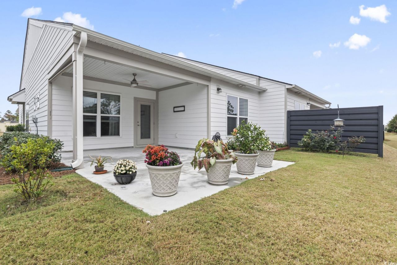 6570 Torino Lane Photo 15