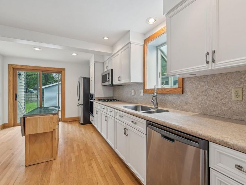 467 Brevoort Road, Columbus, OH 43214 Photo 10