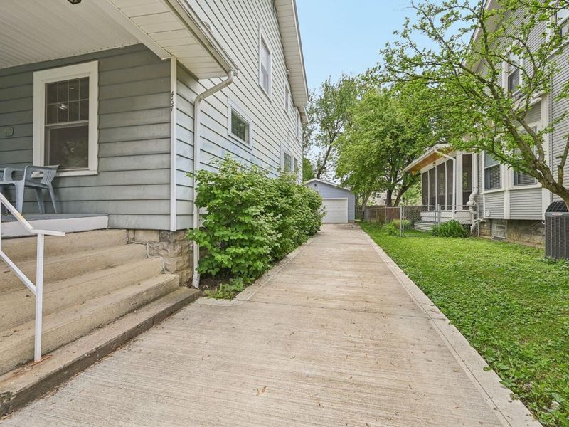 467 Brevoort Road, Columbus, OH 43214 Photo 4