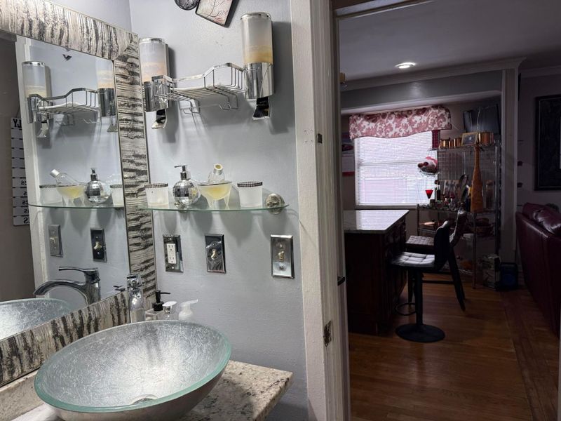 3194 Adirondack Avenue, Columbus, OH 43231 Photo 9