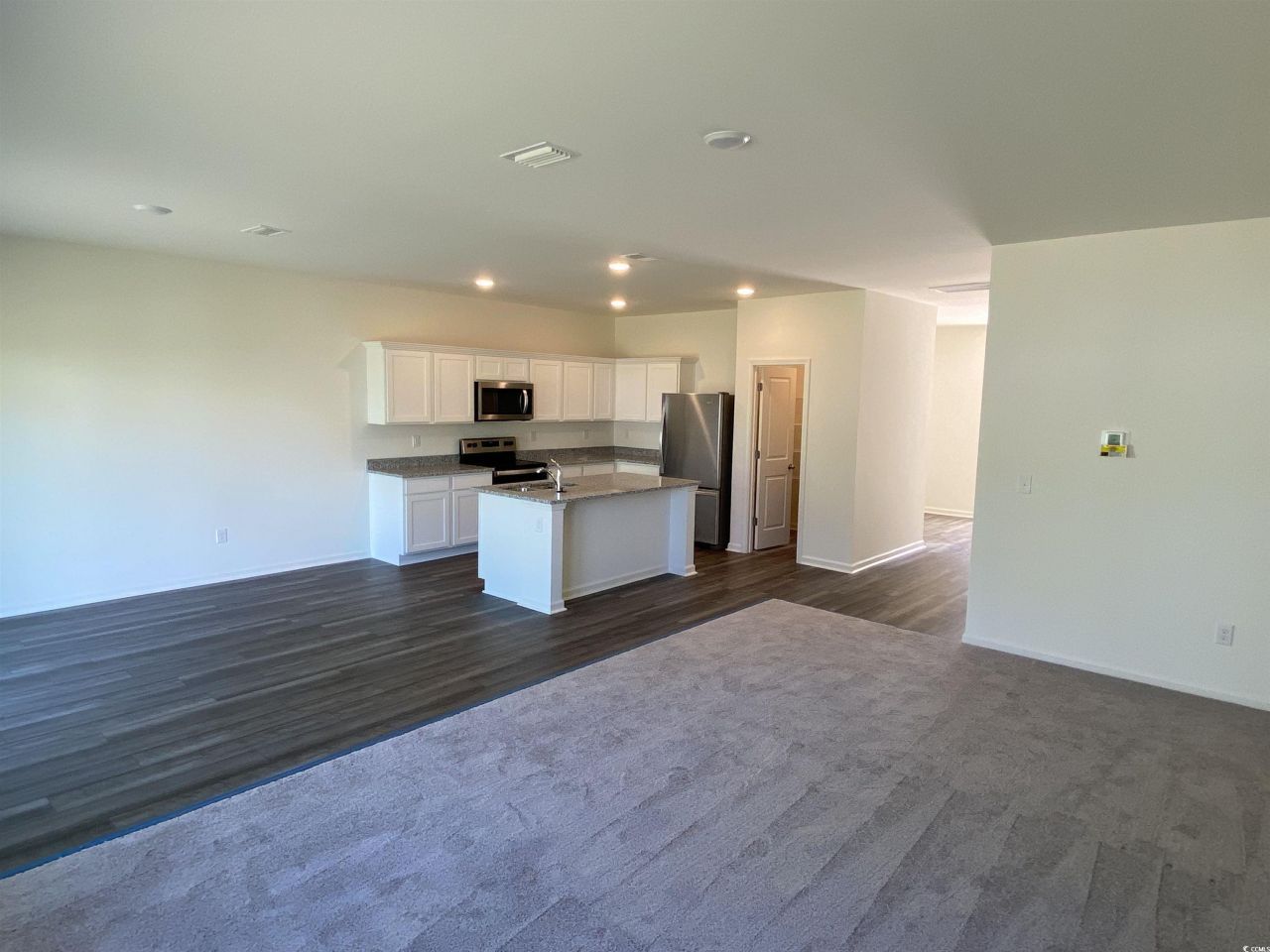 313 Azimuth Dr Photo 3