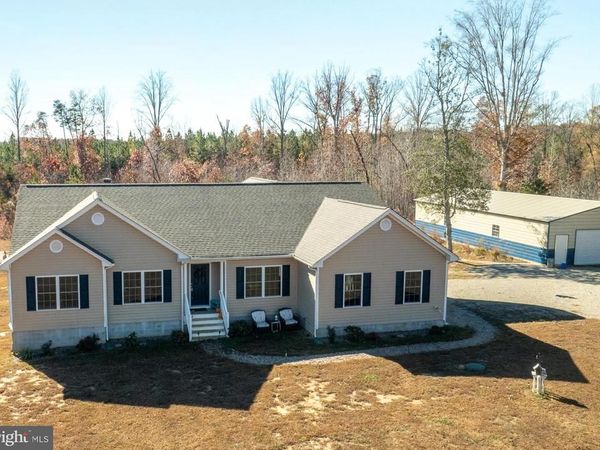 564 EQUESTRIAN LANDING TRL, BUMPASS, VA 23024