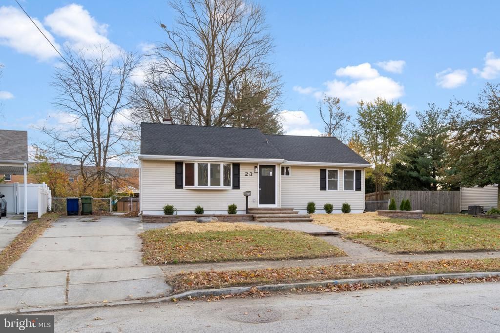 23 King Avenue, Marlton, NJ 08053 Main Photo