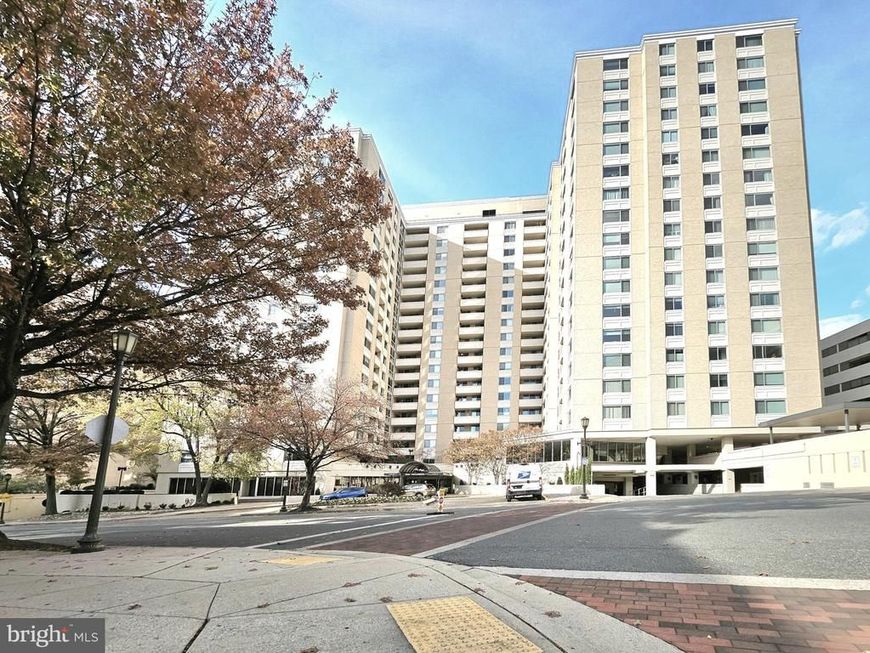 4601 N Park Avenue, Unit 1413-N, Chevy Chase, MD 20815 Main Photo