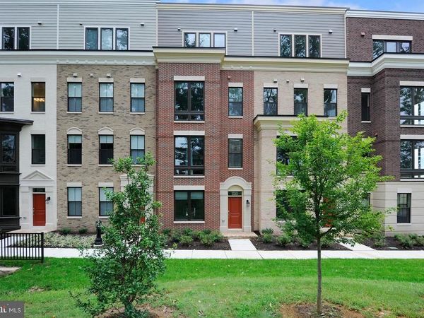 520 HARBORVIEW DRIVE, OXON HILL, MD 20745