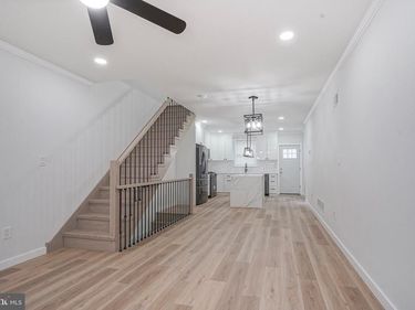 808 FERNON STREET, PHILADELPHIA, PA 19148