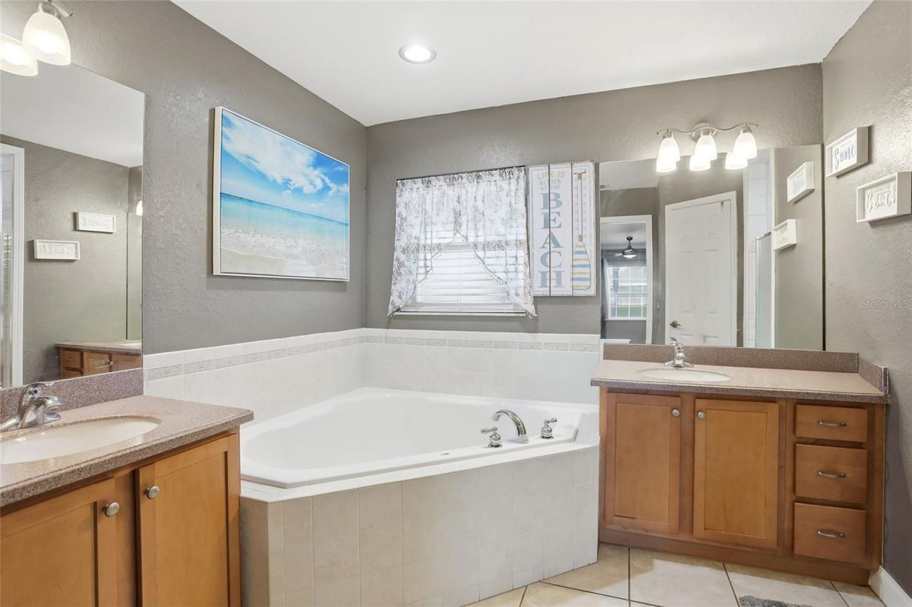 104 Bentley Oaks Boulevard, Auburndale, FL 33823 Photo