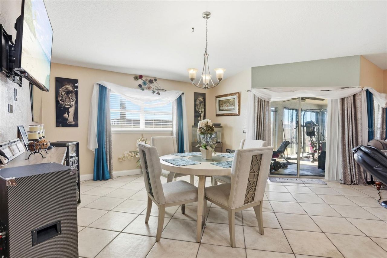 104 Bentley Oaks Boulevard, Auburndale, FL 33823 Photo