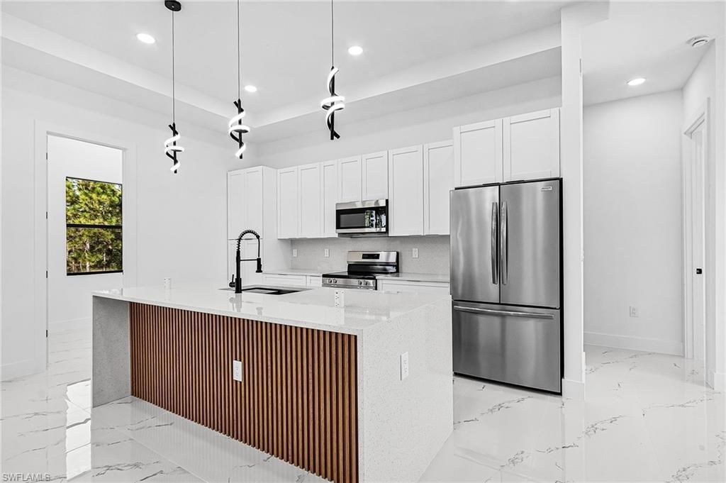 842 Nina Ave S, Lehigh Acres, FL 33974 Photo