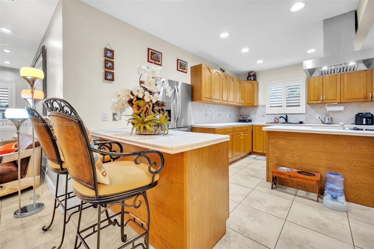 16901 SW 298th St, Homestead, FL 33030 Photo