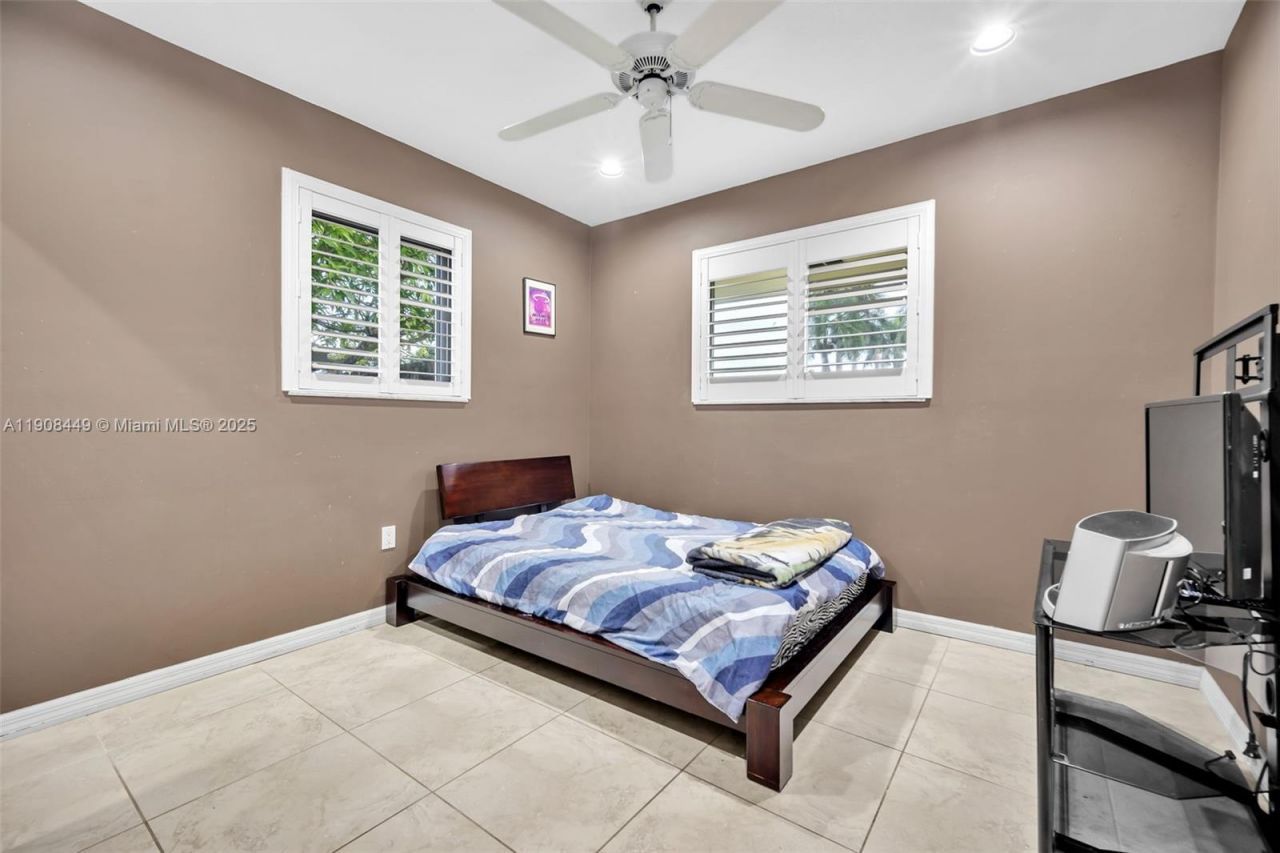16901 SW 298th St, Homestead, FL 33030 Photo