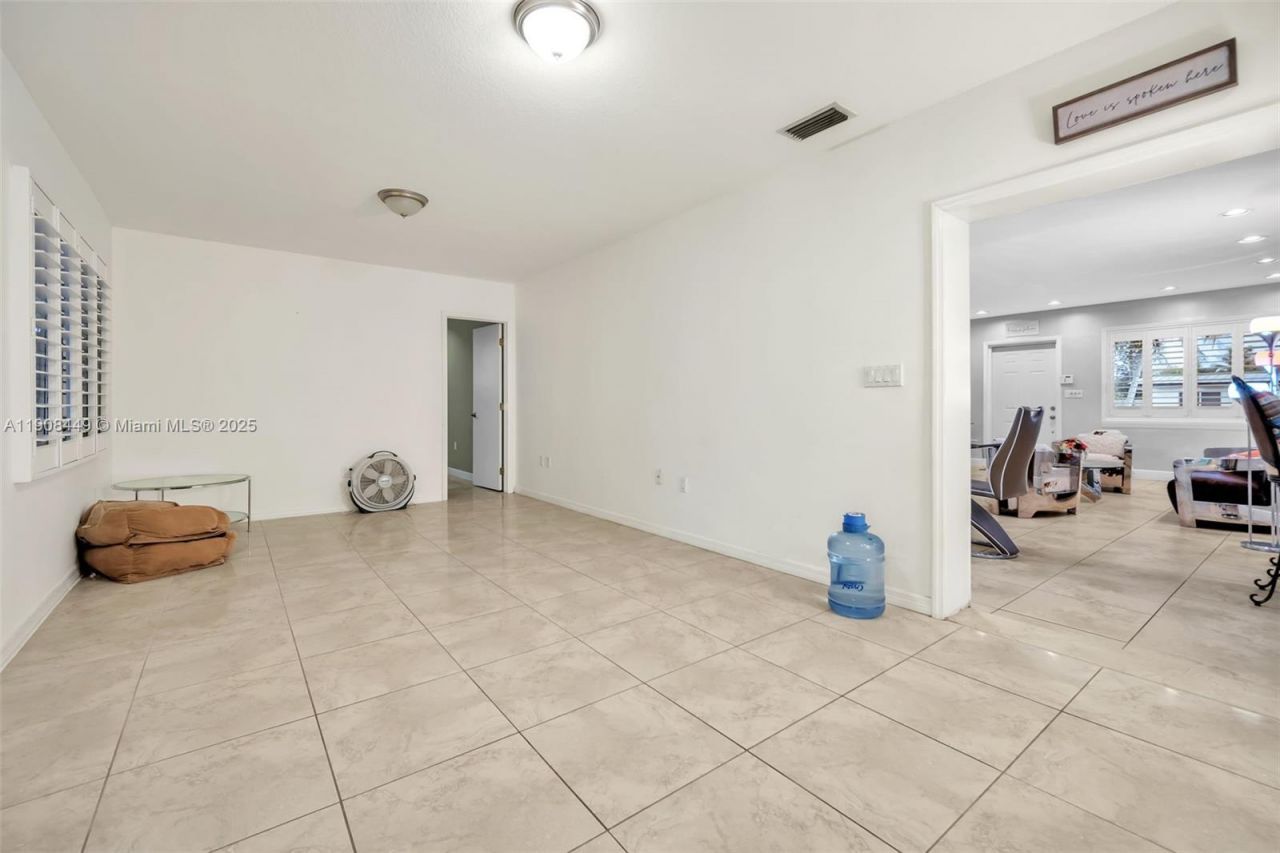 16901 SW 298th St, Homestead, FL 33030 Photo