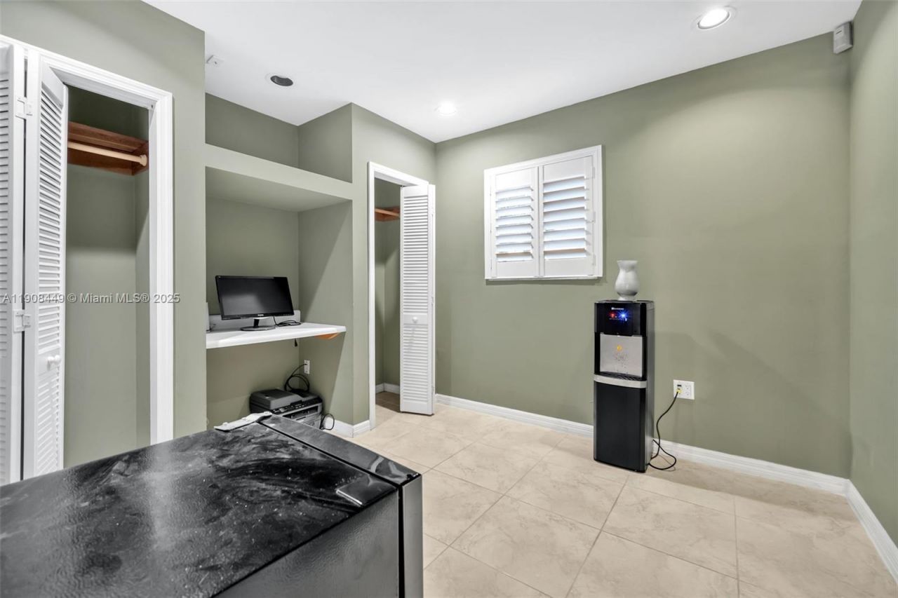 16901 SW 298th St, Homestead, FL 33030 Photo