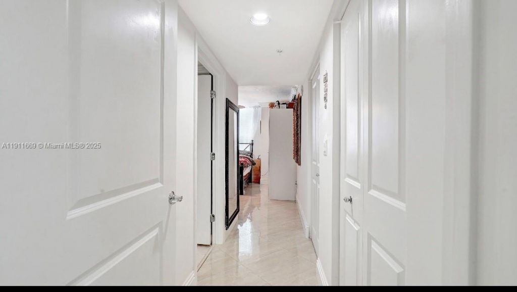 610 W Las Olas Blvd, Unit 313N, Fort Lauderdale, FL 33312 Photo