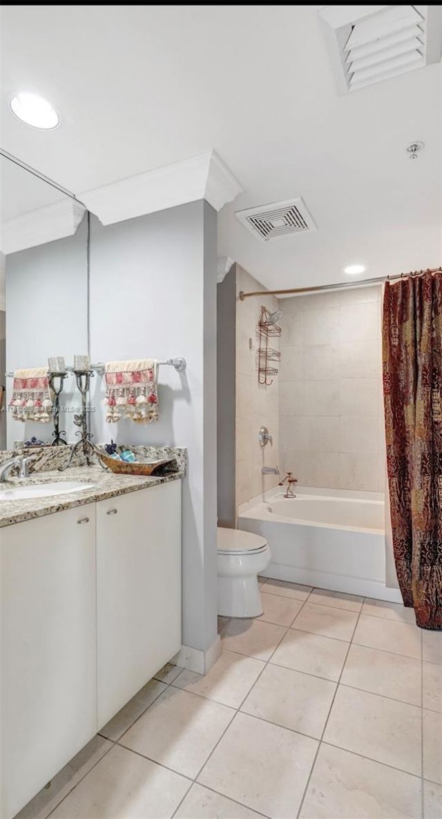 610 W Las Olas Blvd, Unit 313N, Fort Lauderdale, FL 33312 Photo