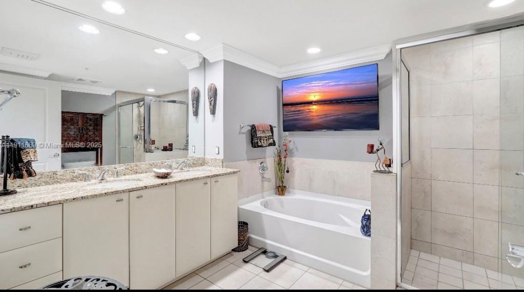 610 W Las Olas Blvd, Unit 313N, Fort Lauderdale, FL 33312 Photo