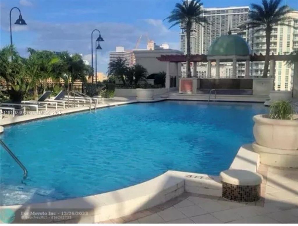 610 W Las Olas Blvd, Unit 313N, Fort Lauderdale, FL 33312 Photo